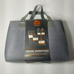 NWT Mens Travel Bag